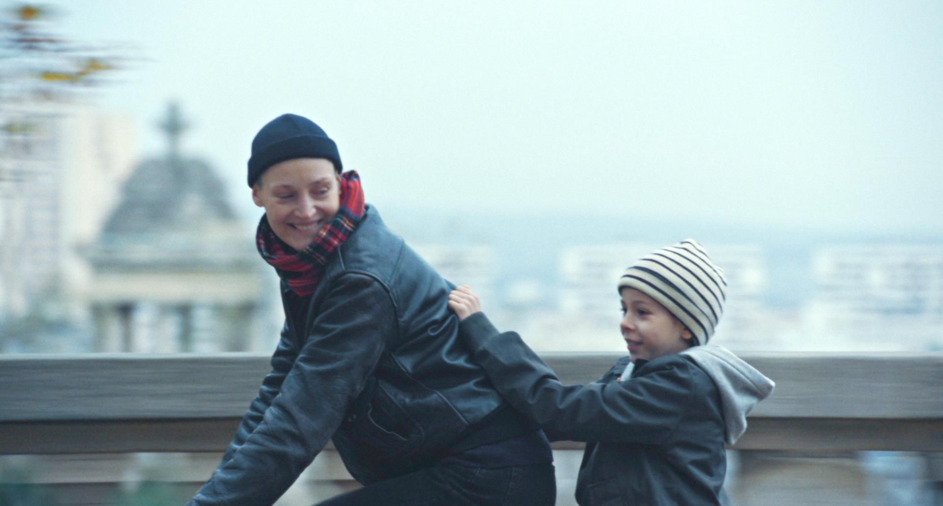 LOVE_ME_TENDER_STILL1